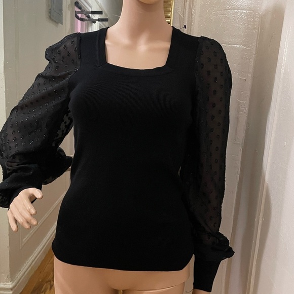 Carmen Marc Valvo Black Blouse with Sheer Sleeves - Picture 8 of 12